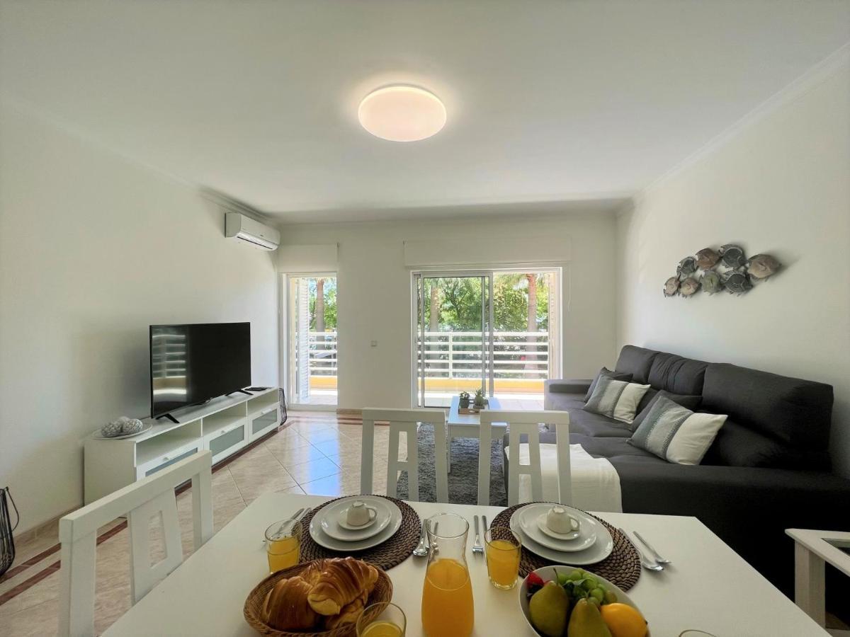 Vilamoura Central 2 With Pool By Homing エクステリア 写真