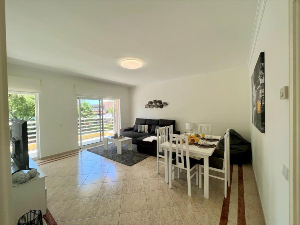 Vilamoura Central 2 With Pool By Homing エクステリア 写真